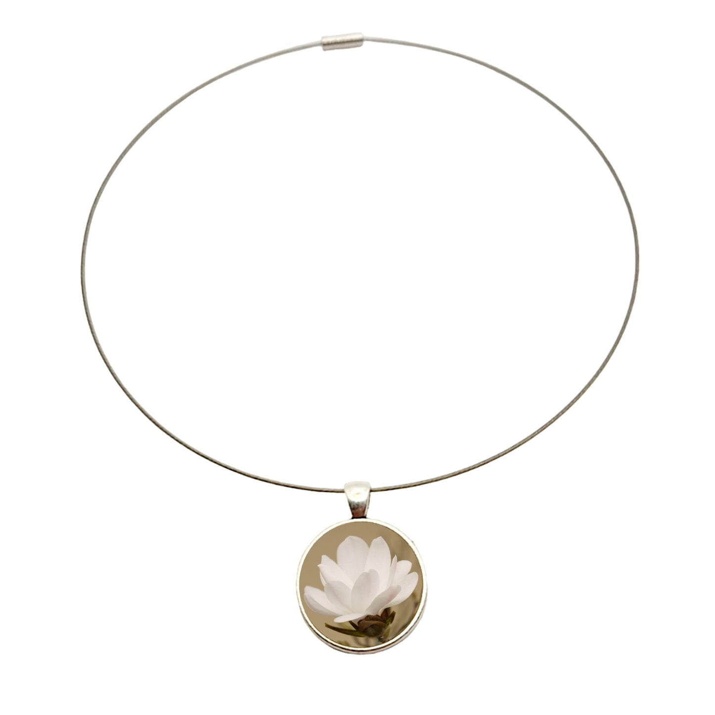 Collier argenté pendentif cabochon photo fleur magnolia